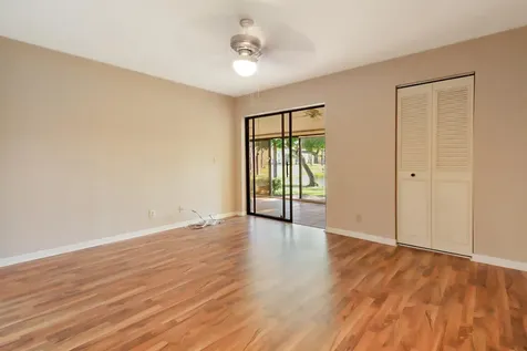 633 Sea Pine Way Greenacres FL 33415