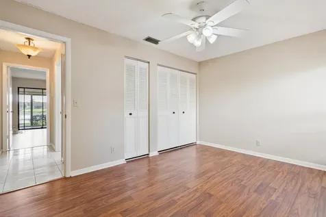 633 Sea Pine Way Greenacres FL 33415