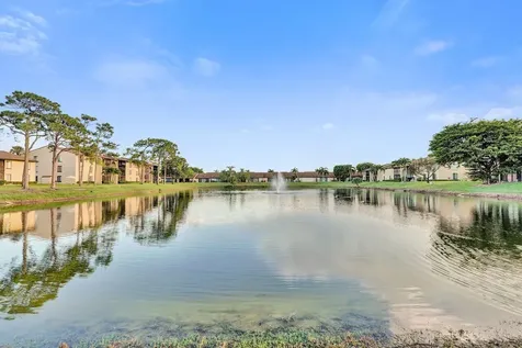 633 Sea Pine Way Greenacres FL 33415