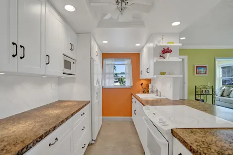 515 High Point Drive Delray Beach FL 33445