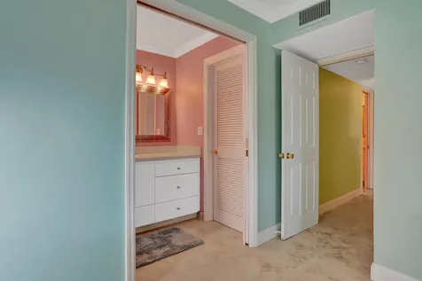 515 High Point Drive Delray Beach FL 33445