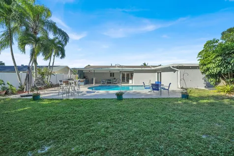 10406 Sleepy Brook Way Boca Raton FL 33428