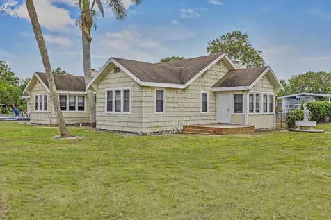 14601 Orange Avenue Fort Pierce FL 34945