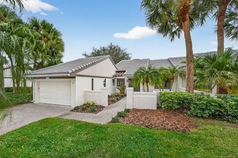 6 Clubhouse Lane Boynton Beach FL 33436