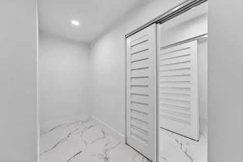 6 Clubhouse Lane Boynton Beach FL 33436