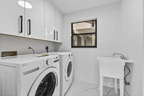 6 Clubhouse Lane Boynton Beach FL 33436
