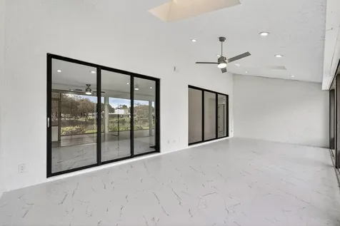 6 Clubhouse Lane Boynton Beach FL 33436