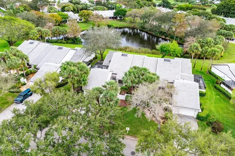 6 Clubhouse Lane Boynton Beach FL 33436
