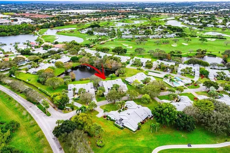 6 Clubhouse Lane Boynton Beach FL 33436