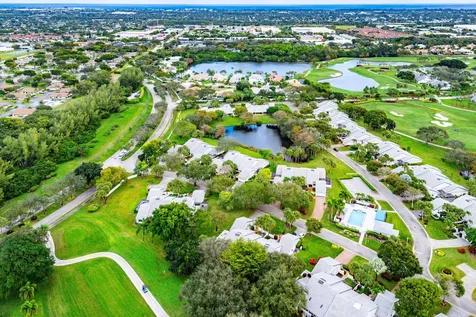 6 Clubhouse Lane Boynton Beach FL 33436