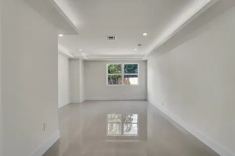 928 Market Street West Palm Beach FL 33401