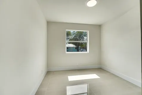 928 Market Street West Palm Beach FL 33401