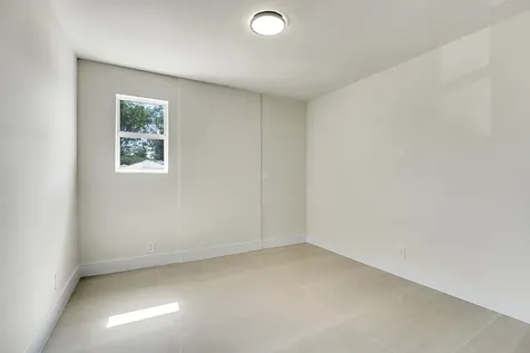 928 Market Street West Palm Beach FL 33401