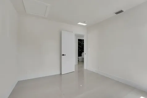 928 Market Street West Palm Beach FL 33401