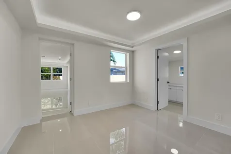 928 Market Street West Palm Beach FL 33401
