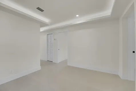 928 Market Street West Palm Beach FL 33401