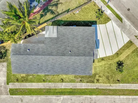 928 Market Street West Palm Beach FL 33401