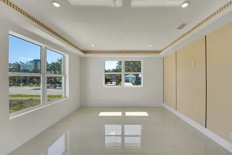 928 Market Street West Palm Beach FL 33401