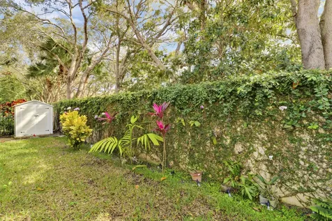 387 Kelsey Park Drive Palm Beach Gardens FL 33410