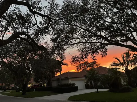 387 Kelsey Park Drive Palm Beach Gardens FL 33410