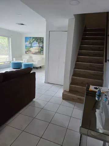 810 Sandtree Drive Palm Beach Gardens FL 33403