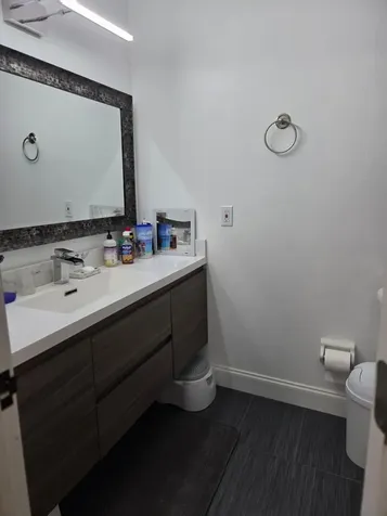 810 Sandtree Drive Palm Beach Gardens FL 33403