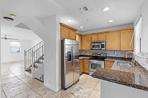 1600 Ne 9th Street Fort Lauderdale FL 33304