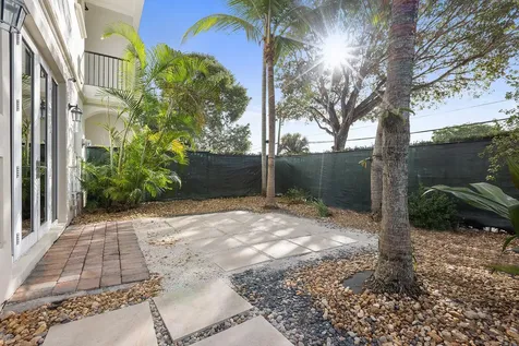1600 Ne 9th Street Fort Lauderdale FL 33304