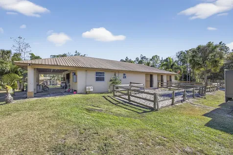 2910 Doe Trail Loxahatchee FL 33470