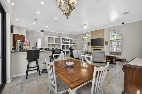 2910 Doe Trail Loxahatchee FL 33470