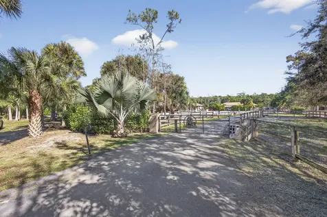 2910 Doe Trail Loxahatchee FL 33470