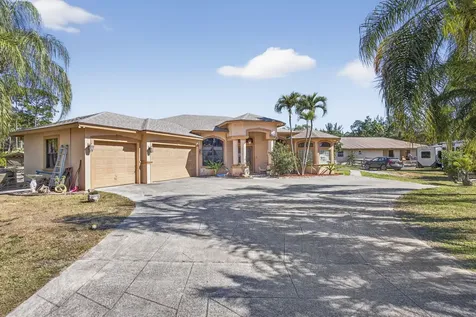 2910 Doe Trail Loxahatchee FL 33470