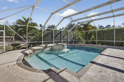 2910 Doe Trail Loxahatchee FL 33470