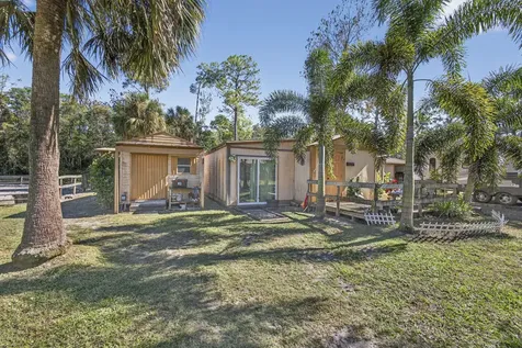 2910 Doe Trail Loxahatchee FL 33470