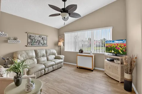 18290 Covina Way Boca Raton FL 33498