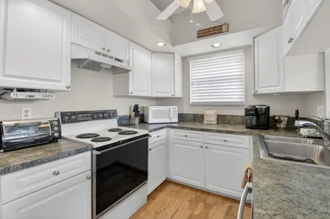 18290 Covina Way Boca Raton FL 33498