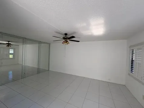 431 Mansfield Boca Raton FL 33434