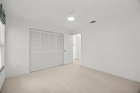 5 Copaire Drive Sewalls Point FL 34996