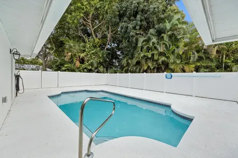 5 Copaire Drive Sewalls Point FL 34996