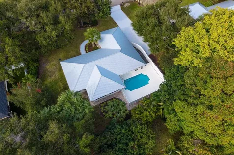 5 Copaire Drive Sewalls Point FL 34996