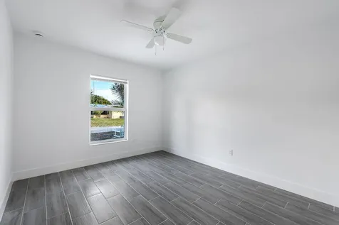 3244 SE Jefferson Street Stuart FL 34997