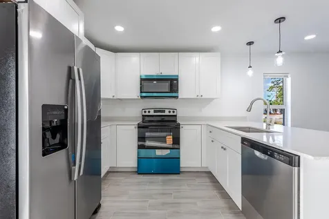 3244 SE Jefferson Street Stuart FL 34997
