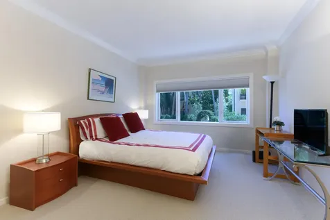 250 Bradley Place Palm Beach FL 33480