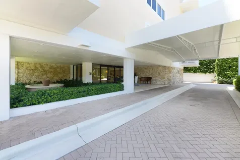 250 Bradley Place Palm Beach FL 33480