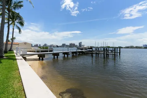 250 Bradley Place Palm Beach FL 33480
