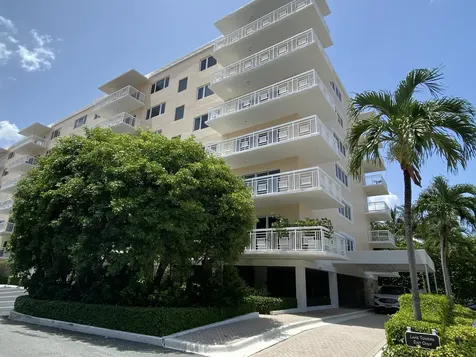 250 Bradley Place Palm Beach FL 33480