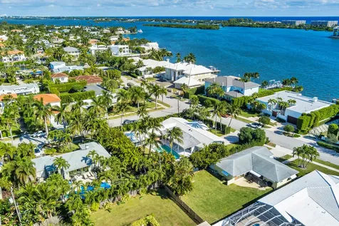 2015 Notre Dame Drive Lake Worth Beach FL 33460