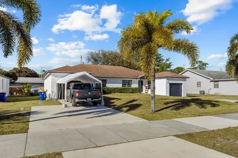 2593 SE Indian Street Stuart FL 34997