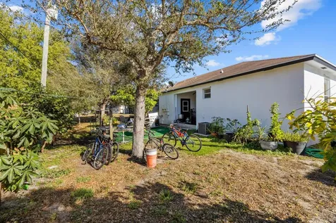 2593 SE Indian Street Stuart FL 34997