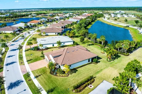 9198 Balsamo Drive Palm Beach Gardens FL 33412